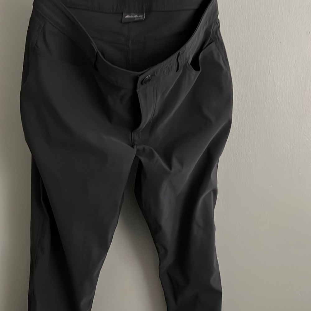 Light gray outdoor pant